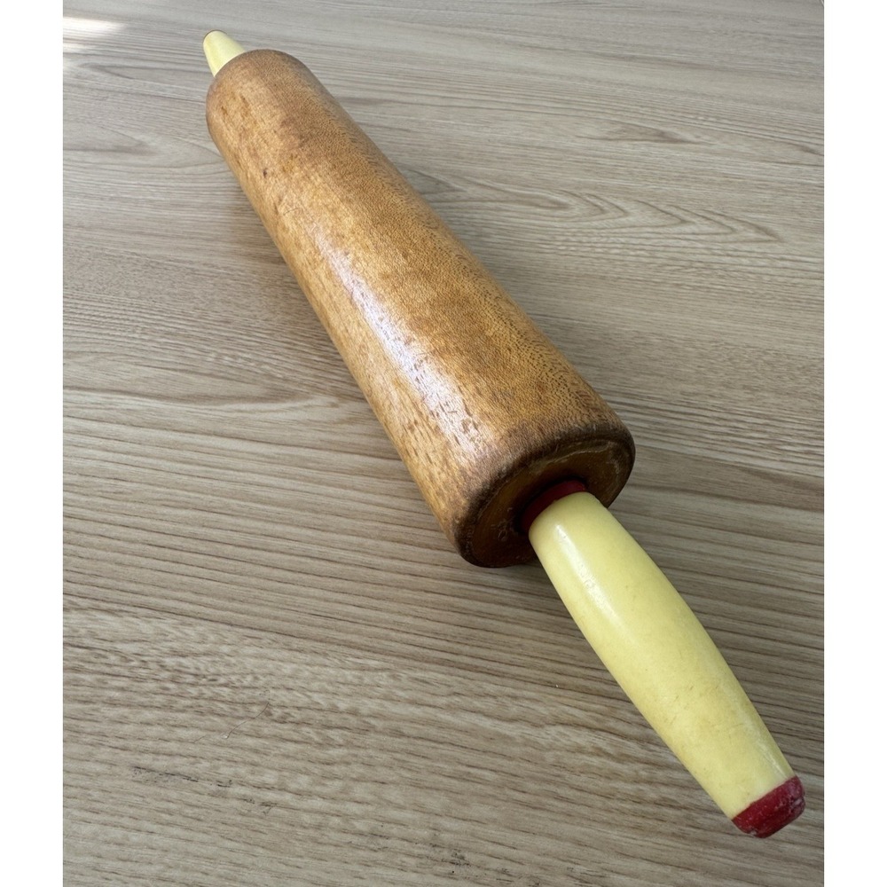 Vintage Wooden Rolling Pin Yellow Red Handles Retro Farmhouse Kitchen Decor